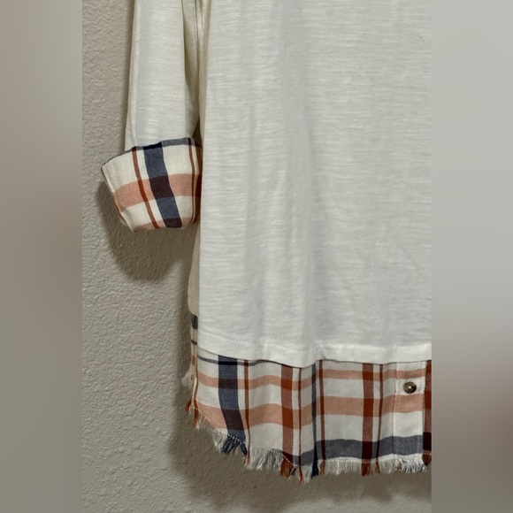 Natural Reflections W Sz L Cream Tunic LS Tee Plaid Fringe Hem Lightweight - Picture 5 of 7